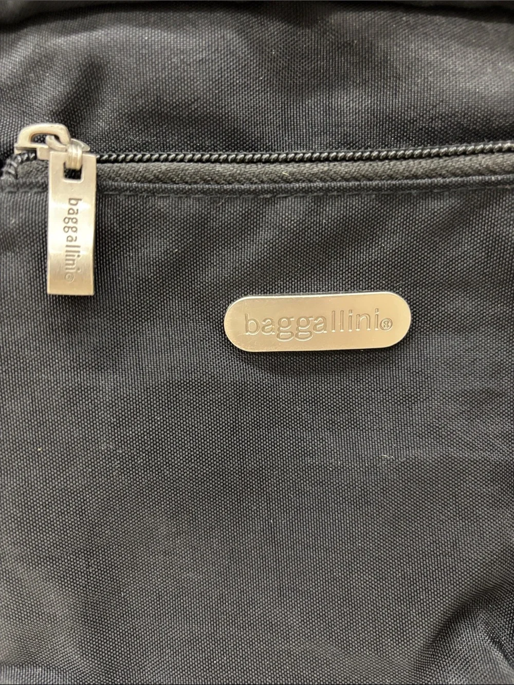 Baggallini Black Messenger Crossbody Bag